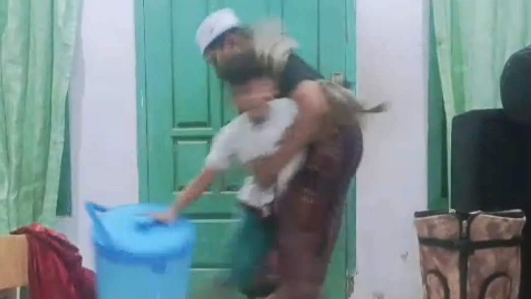 Bocah dibanting Guru Ngaji di Probolinggo