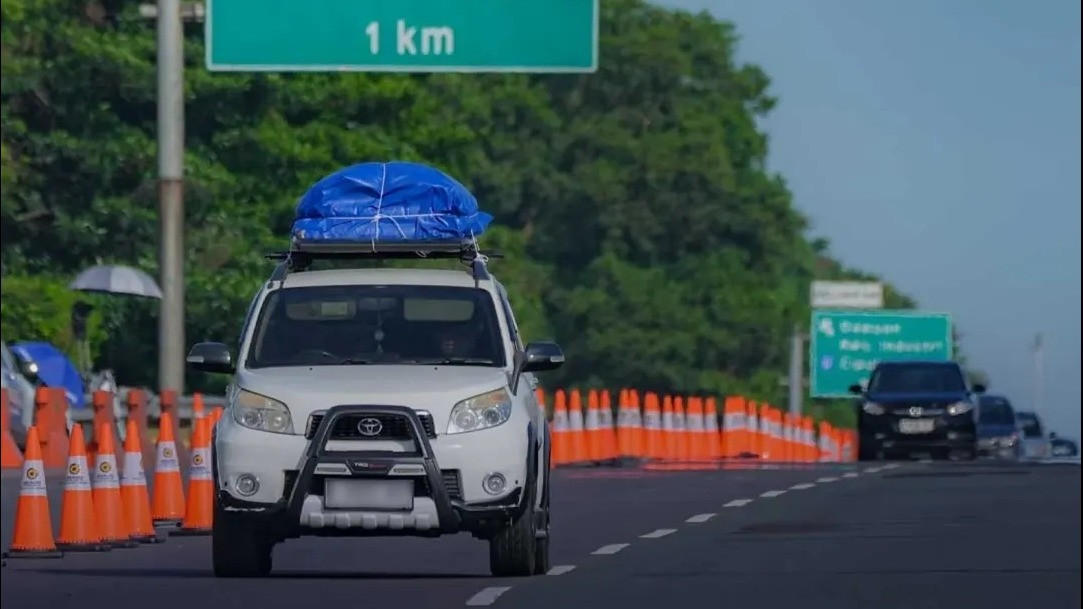 Puncak Arus Balik Mudik Gelombang Duac, Korlantas Polri Terapkan One Way Lokal KM 263-70