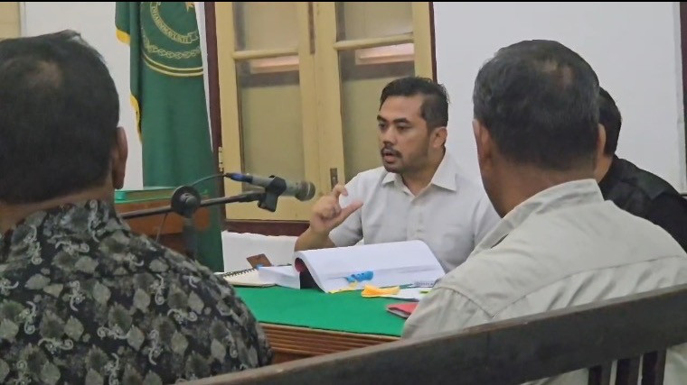 Persidangan terdakwa Amsal Sitepu di PN Medan.