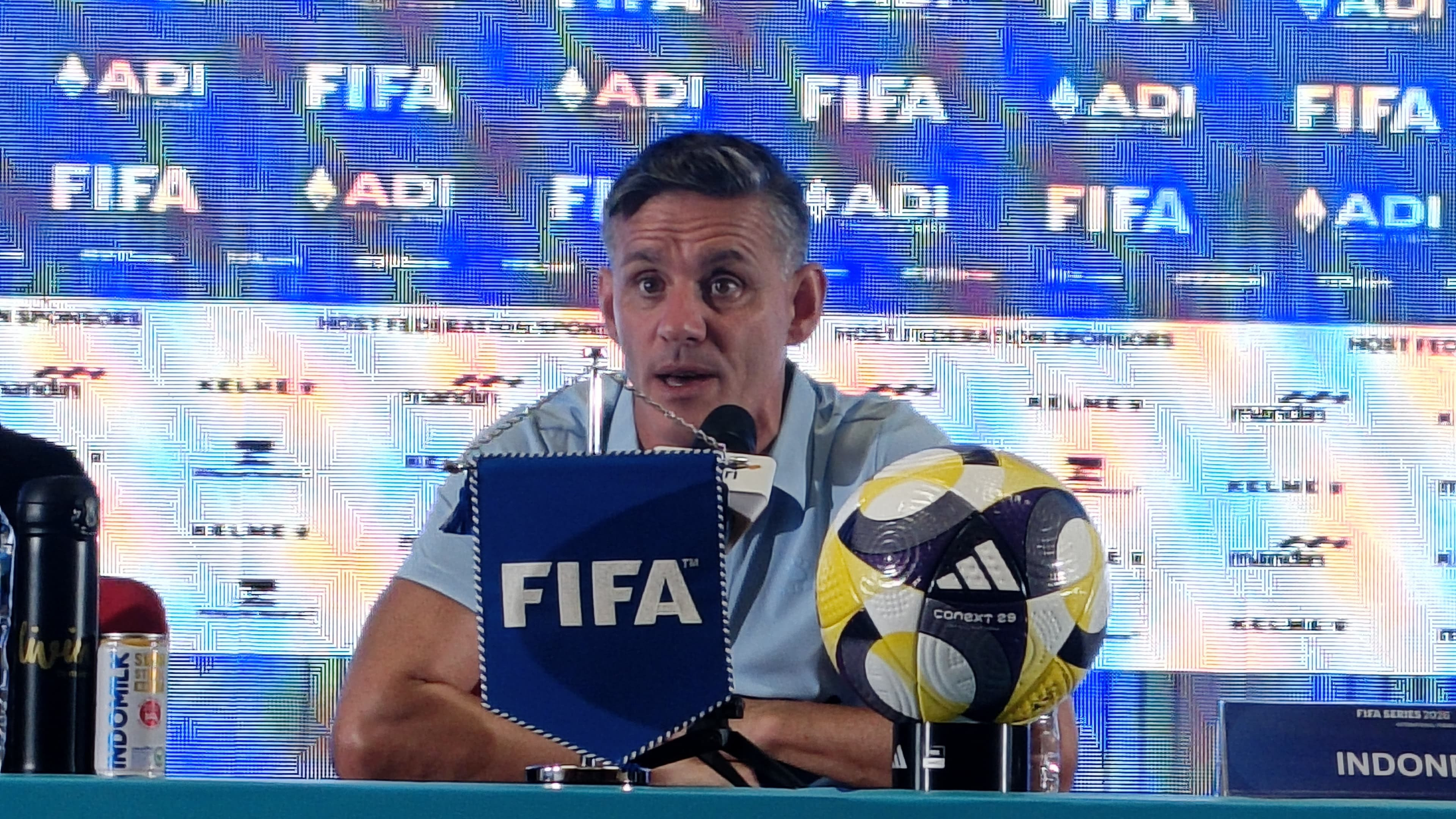 Herdman Tahan Emosi Usai Kalah Lawan Bulgaria, Fokus Evaluasi dan Bangun Kekuatan Timnas Indonesia