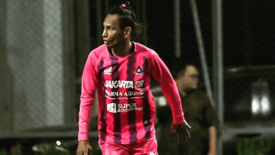Eks striker Timnas Indonesia, Rochy Putiray