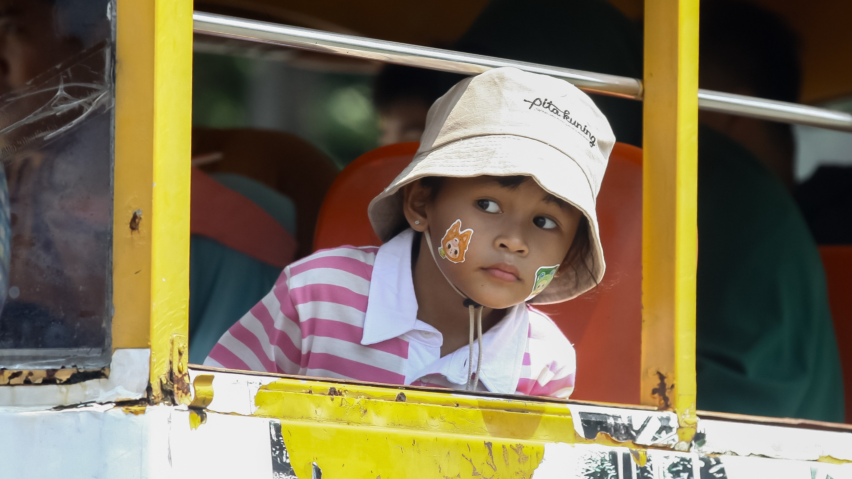 Libur panjang Paskah dimanfaatkan masyarakat untuk berwisata bersama keluarga di Monas Jakarta pada Sabtu (4/4/2026).