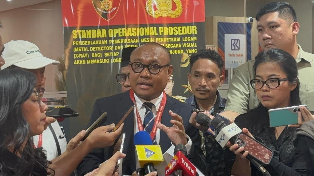 Kuasa Hukum Jusuf Kalla, Abdul Haji Talaohu, di Bareskrim Polri, Senin (6/4/2026).