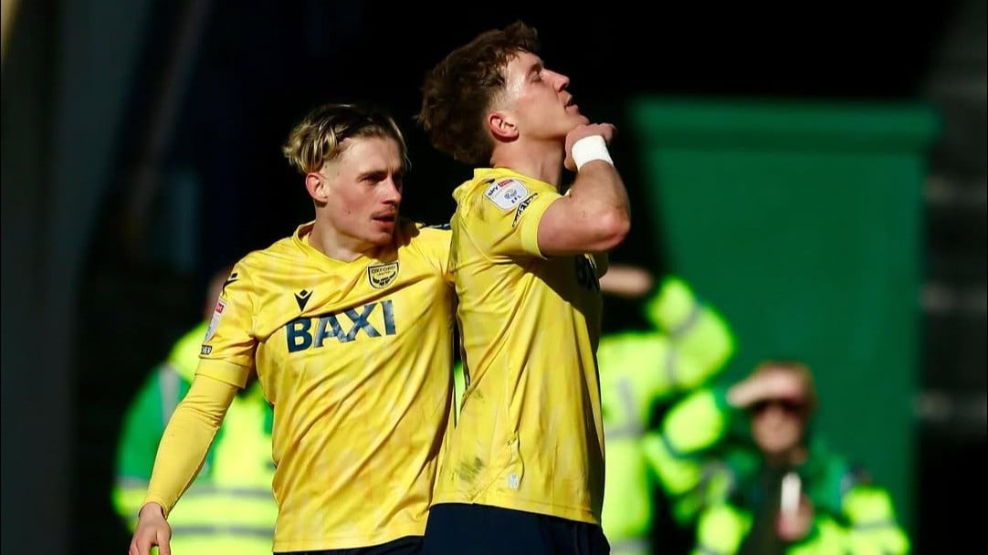 Striker Timnas Indonesia Ole Romeny di Oxford United