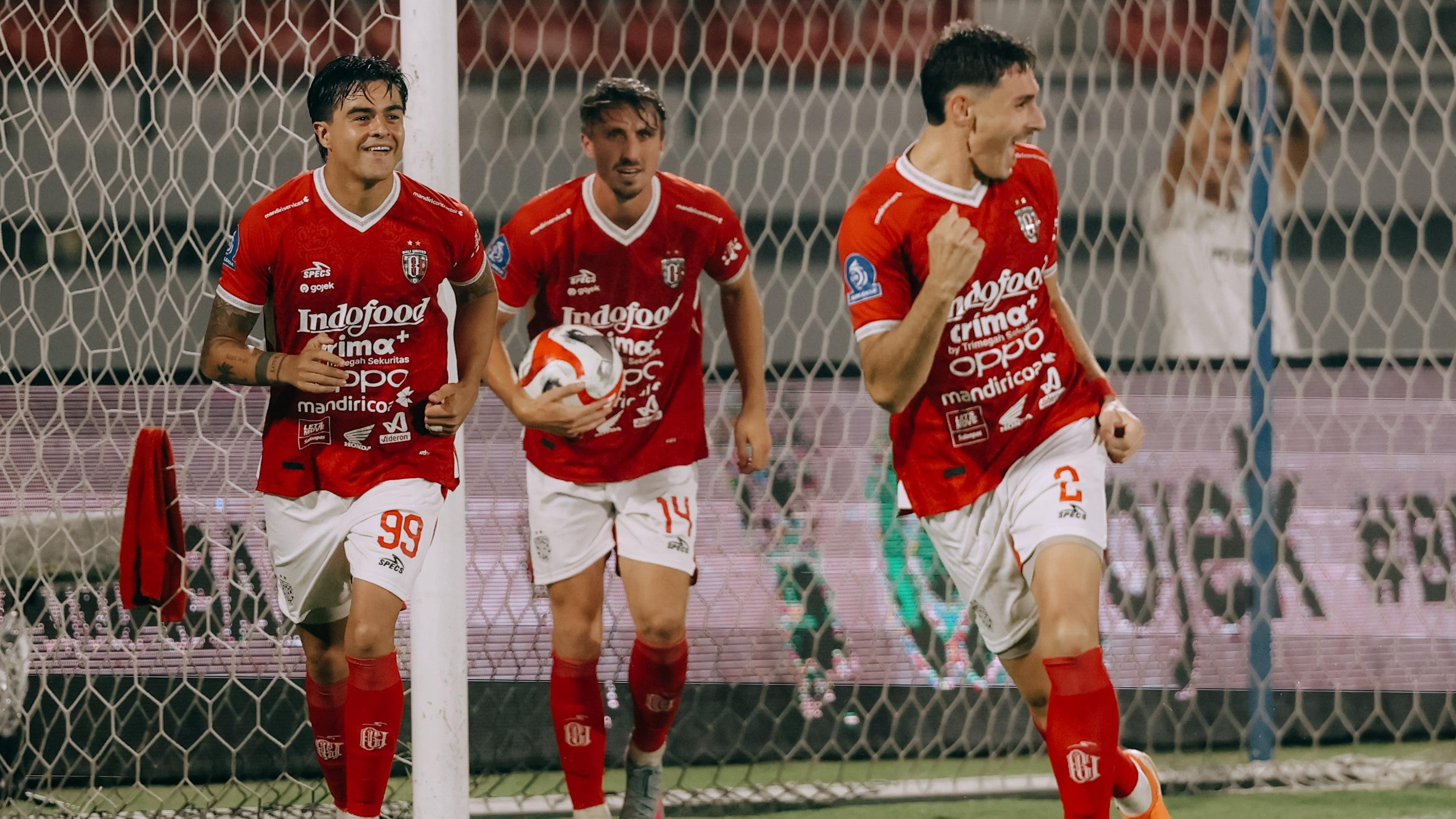 Prediksi Skor Persib Bandung vs Bali United di Super League 12 April 2026
            - galeri foto