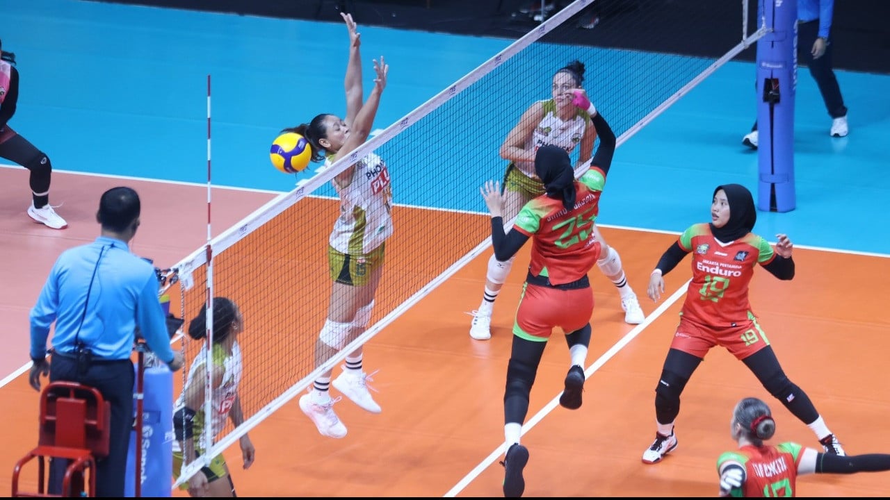 Jakarta Pertamina Enduro vs Gresik Phonska Plus Indonesia