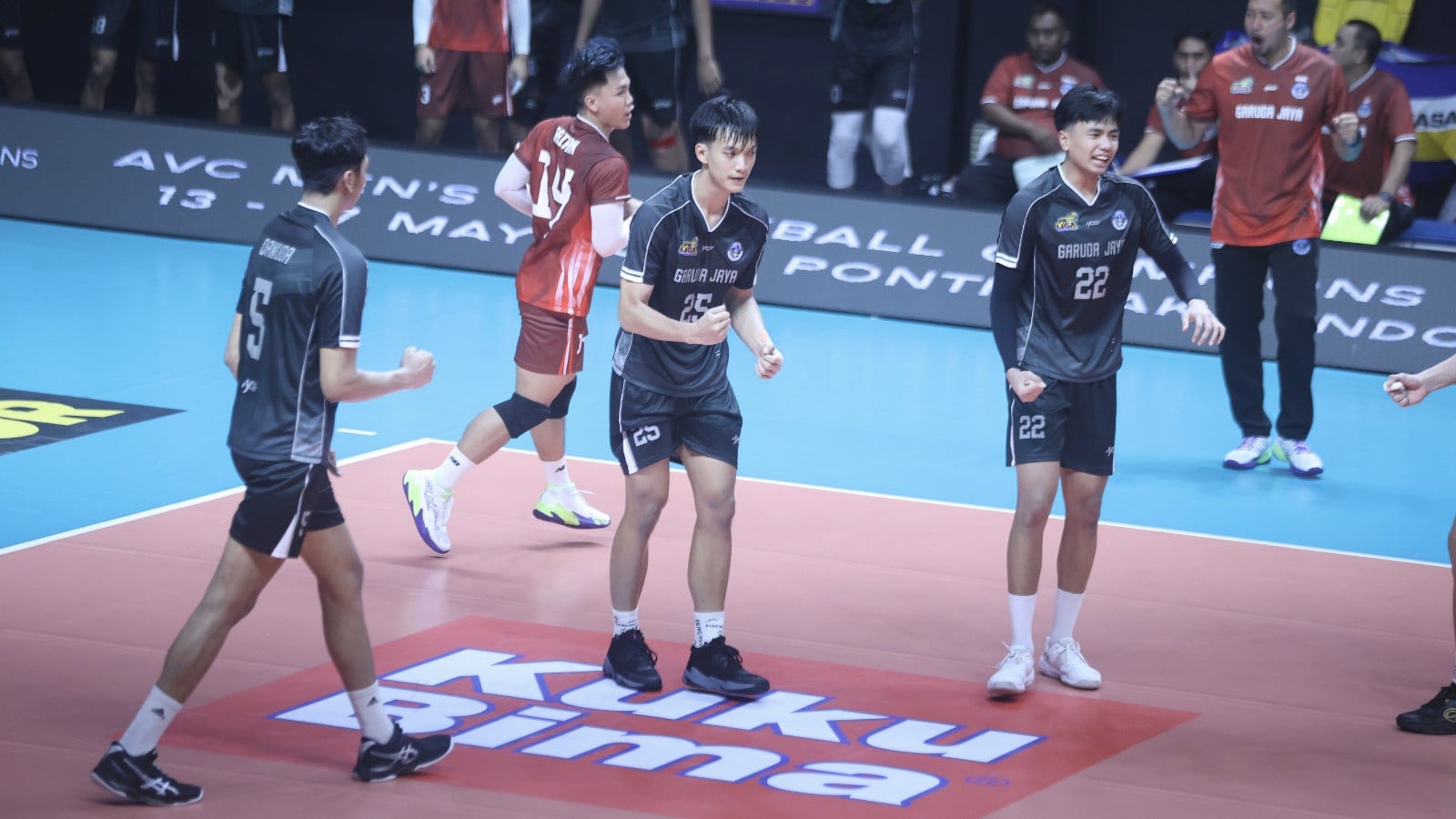 Para pemain Garuda Jaya di final four Proliga 2026