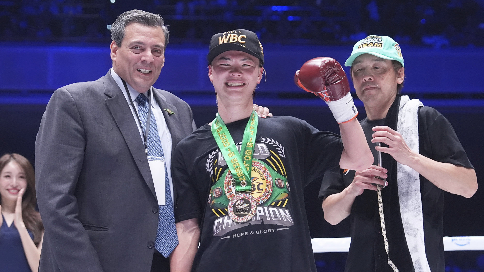 Tenshin Nasukawa jadi penantang wajib gelar kelas bantam WBC usai kalahkan Juan Francisco Estrada.