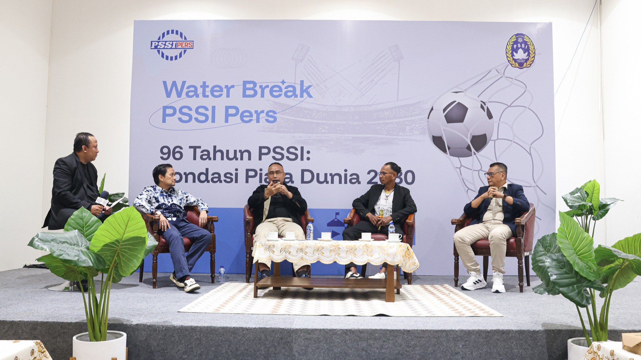 Diskusi Water Break PSSI Pers
