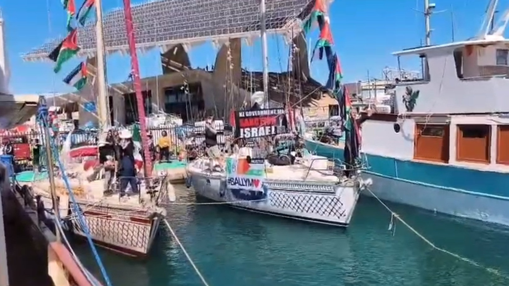 Sempat Terhadang Badai di Barcelona, Armada Global Sumud Flotilla Kembali Angkat Jangkar Menuju Gaza