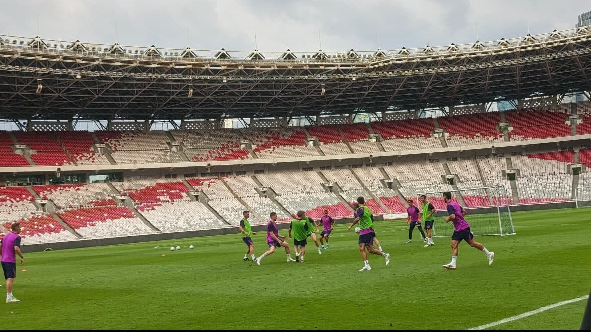 Barca Legends di Stadion GBK