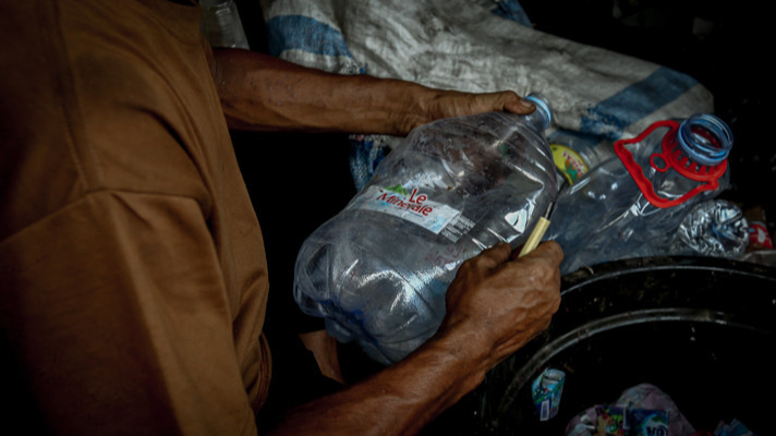 Lensa Berbicara: Limbah Plastik Jadi Sumber Penyambung Hidup Warga Pancoran Jakarta