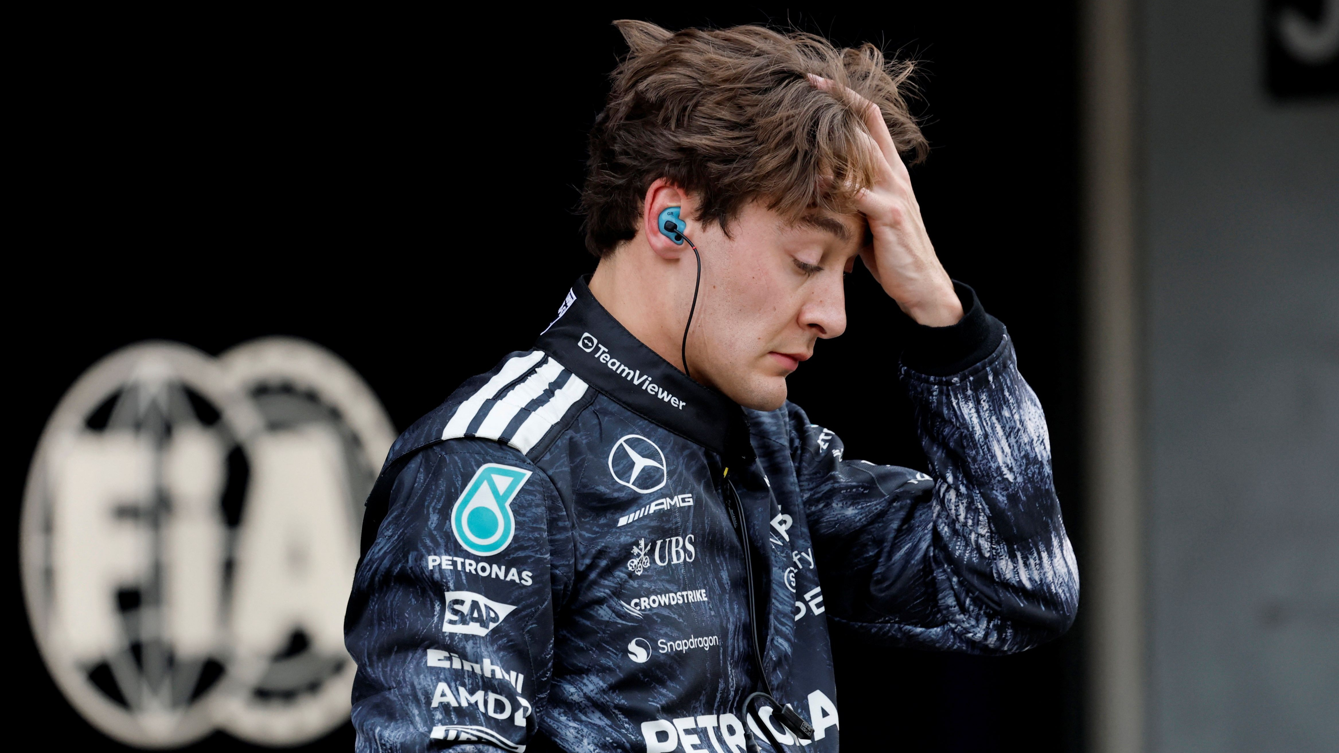 Pembalap Mercedes, George Russell