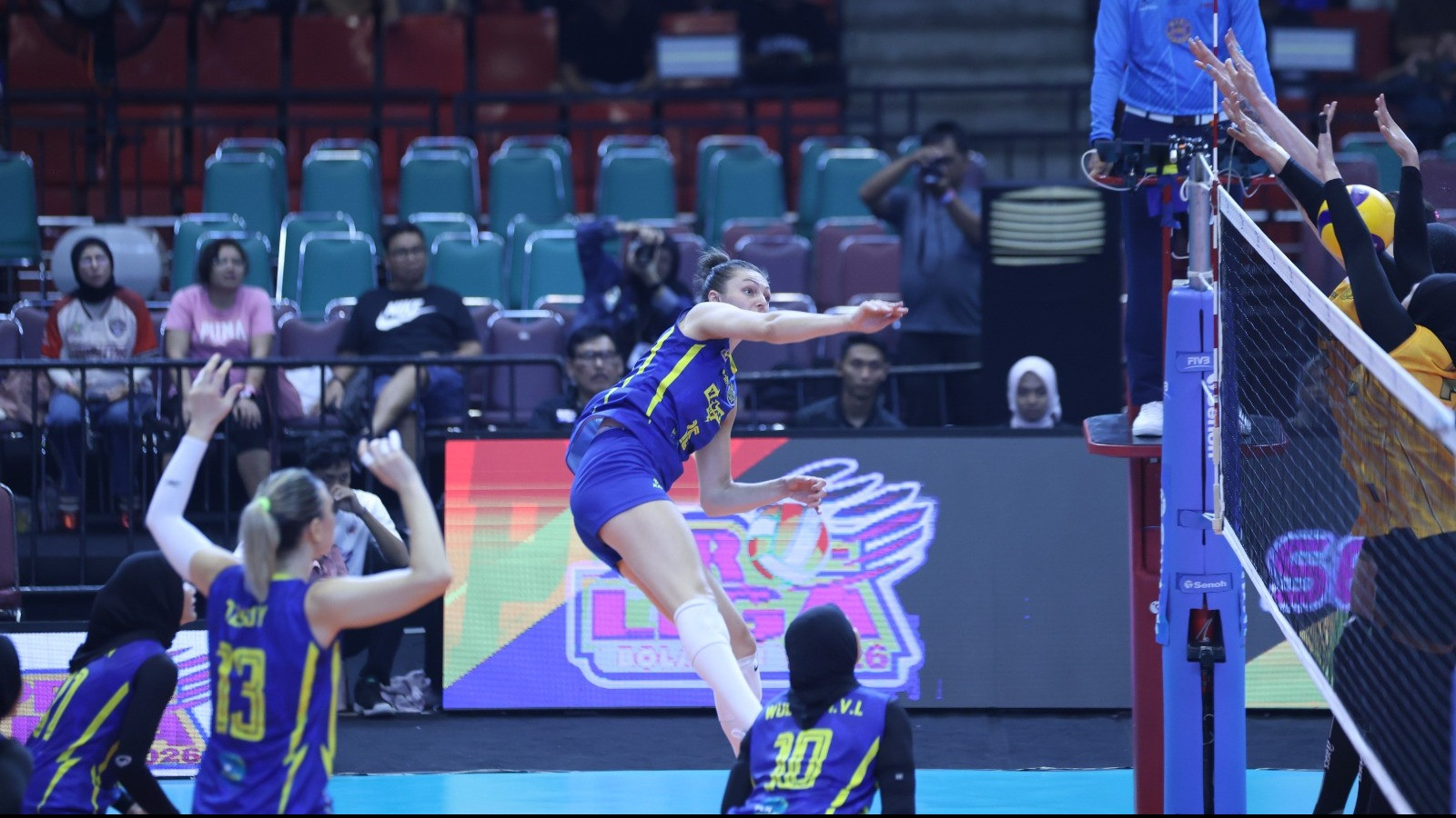 Jakarta Electric PLN vs Popsivo