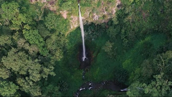 Air Terjun di sekitar lokasi Jembatan Cangar