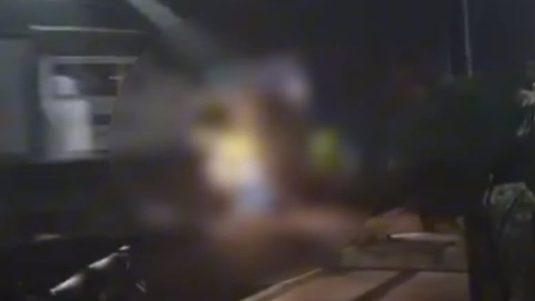 Kolase foto KA Dhoho tabrak truk di Blitar, Jawa Timur, Selasa (29/4/2026).