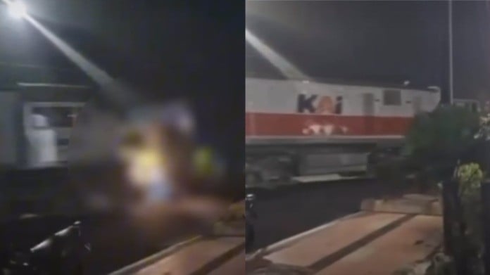 Kolase foto KA Dhoho tabrak truk di Blitar, Jawa Timur, Selasa (29/4/2026).