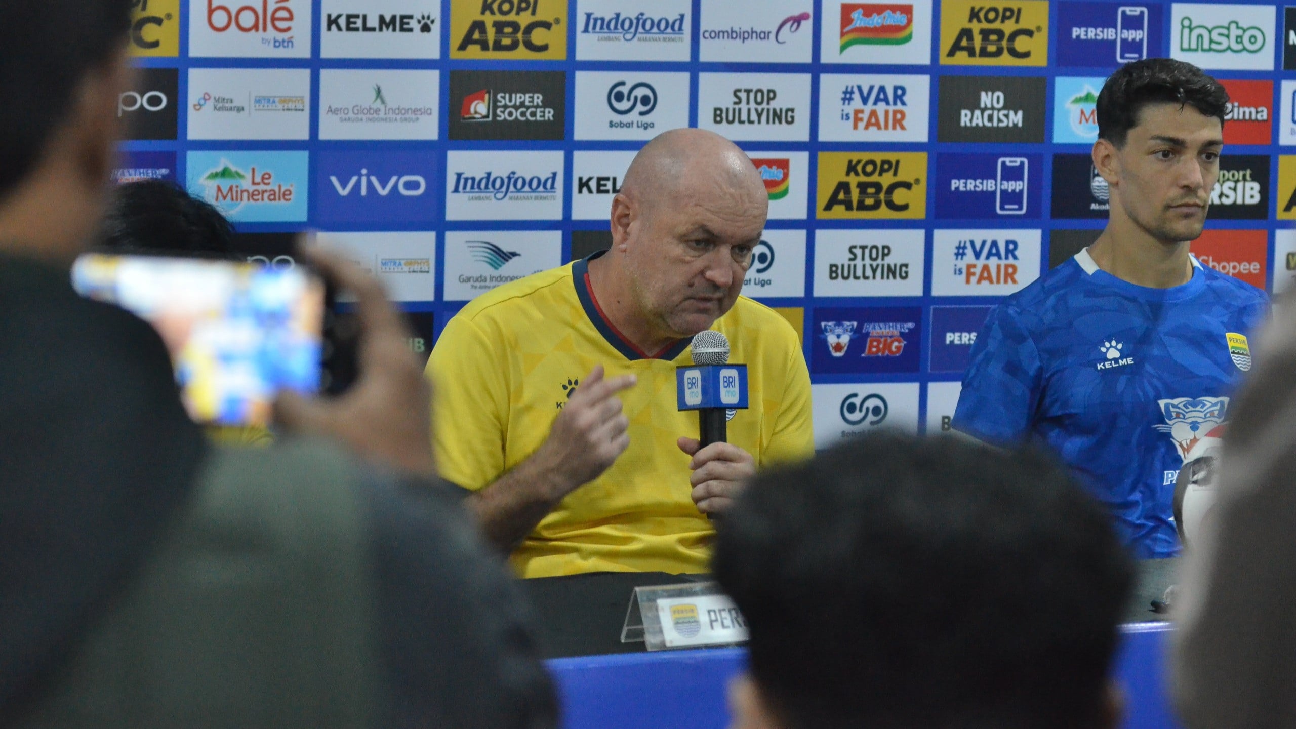 Pelatih Persib Bandung, Bojan Hodak