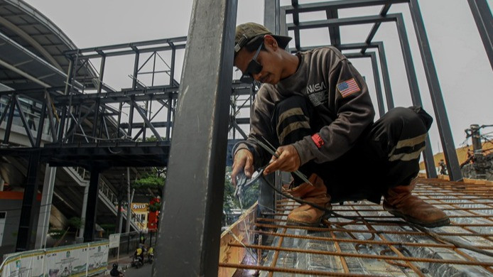 Progres Pembangunan JPO Terintegrasi Stasiun Bekasi Ditarget Rampung Juni 2026