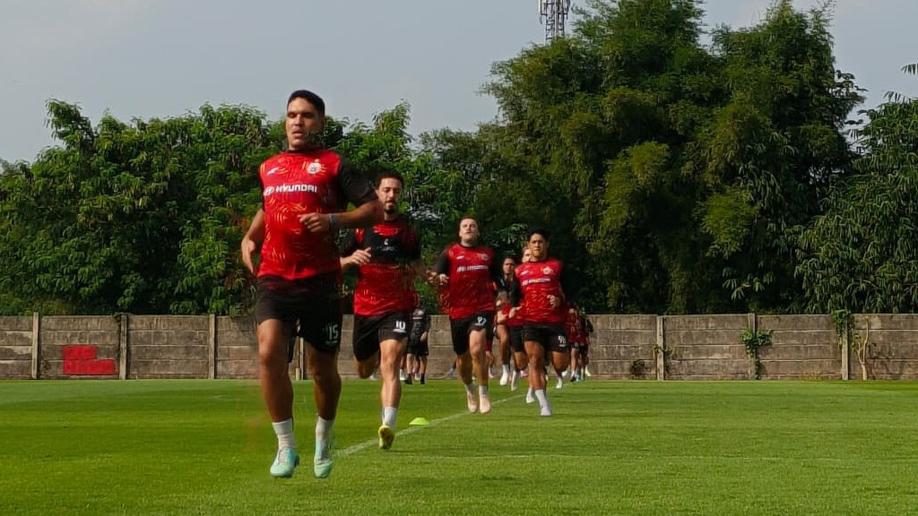 Latihan Persija Jakarta Jelang Lawan Persib Bandung