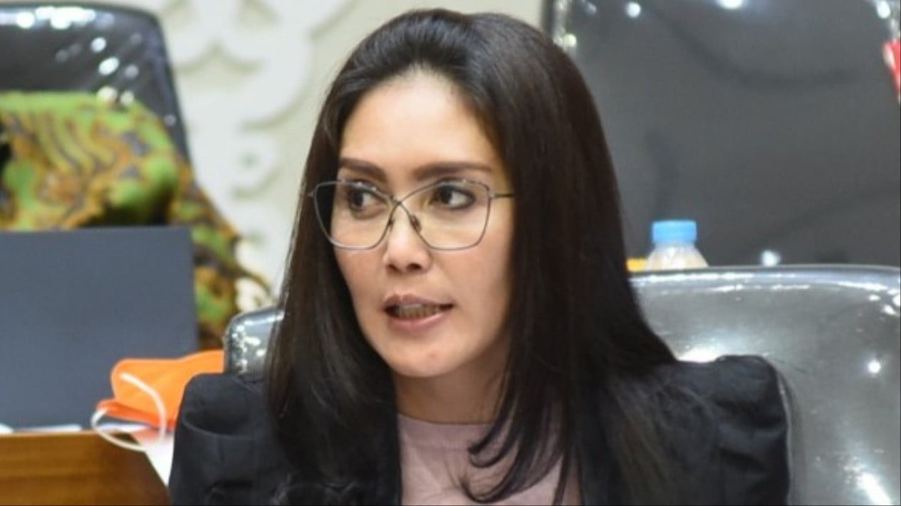 Rieke Diah Pitaloka- Komisi XIII