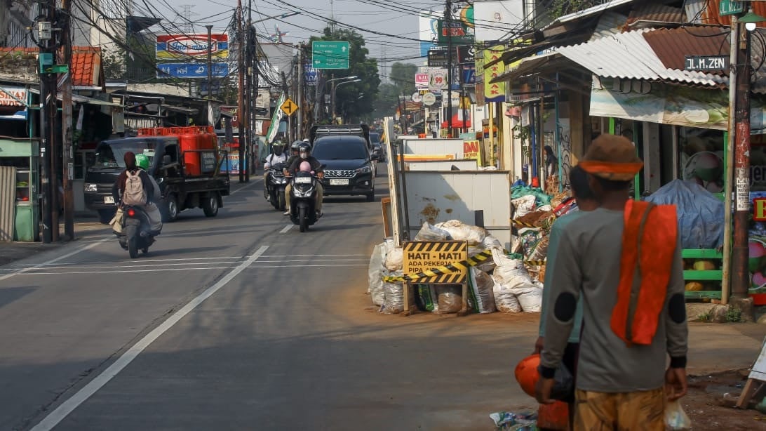 Lensa Berbicara: Proyek Galian PAM di Jalan Raya Condet Ganggu Aktivitas Warga