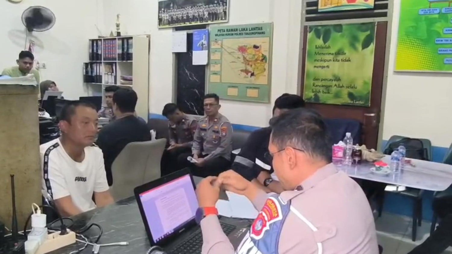 WNA Tiongkok pengemudi laka maut diperiksa Satlantas Polresta Tanjungpinang