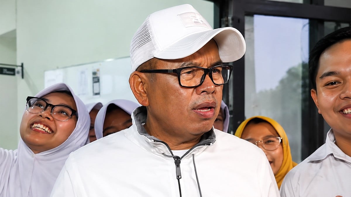 Dedi Mulyadi di SMAN 11 Tasikmalaya