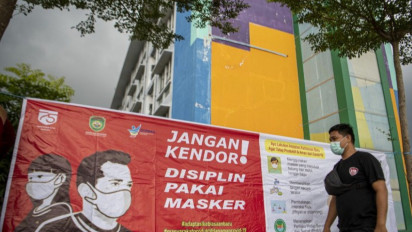 Beda ijin lepas masker usai divaksin di Indonesia dan AS