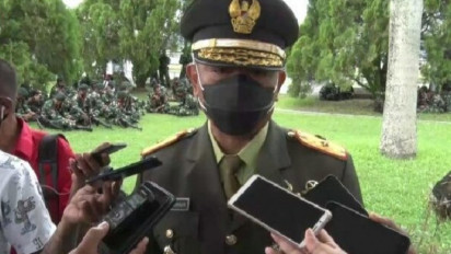 Dua Jenazah Personel Yonif Linud 432 Kostrad dievakuasi dari Dekai