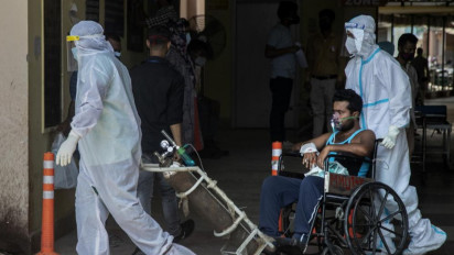 Lebih dari 300.000 orang meninggal karena COVID-19 di India