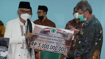 MUI serahkan Rp19,3 miliar untuk pembangunan rumah sakit di Palestina