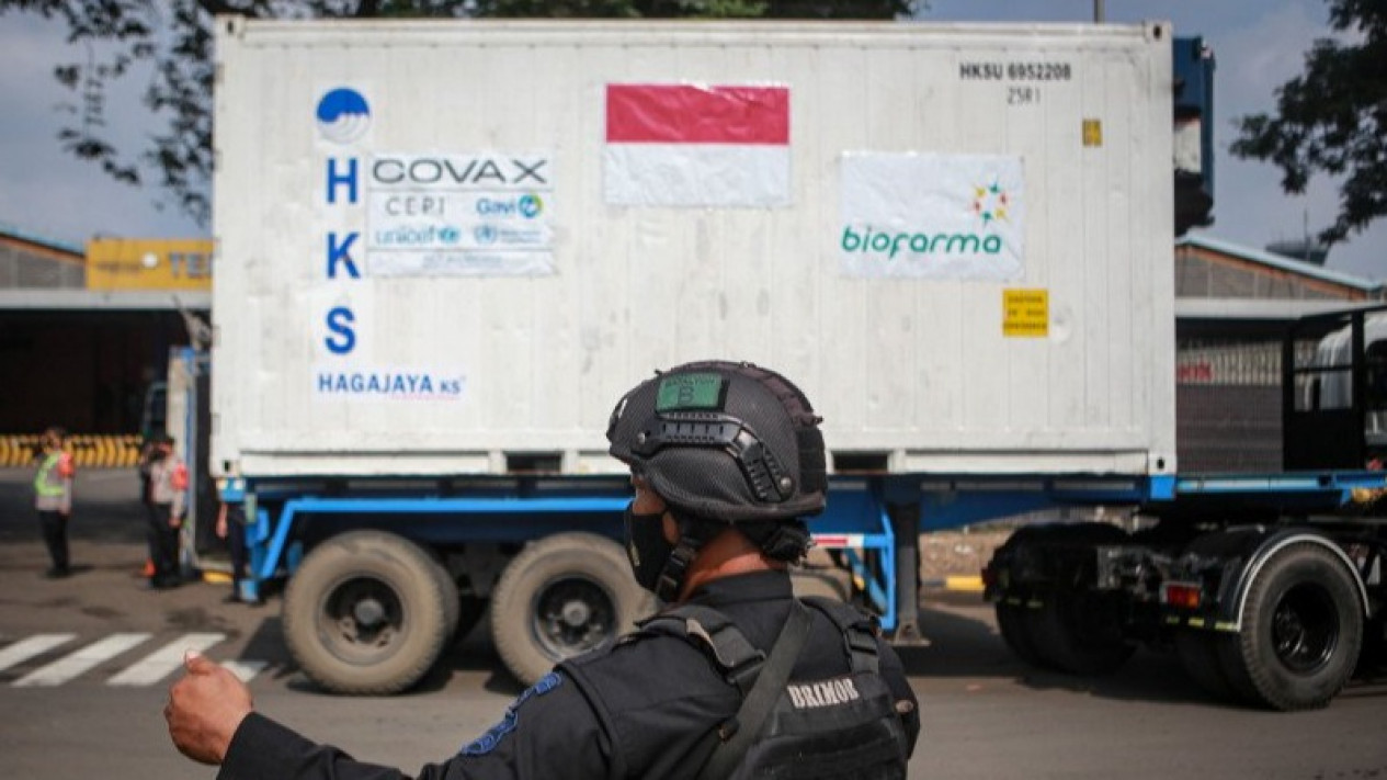 Indonesia dapat tambahan 313.100 dosis vaksin AstraZeneca
            - galeri foto