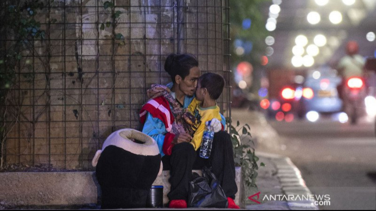 Pemprov DKI Mendata Fakir Miskin dan Warga Tak Mampu Secara Online 7 Juni
            - galeri foto