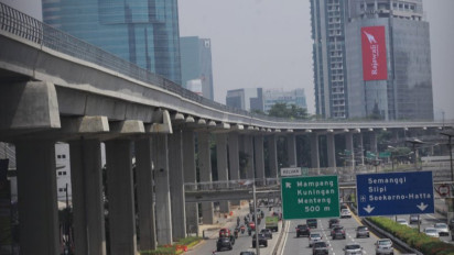 Presiden Jokowi Sebut LRT Jabodetabek Mulai Beroperasi Juni 2022