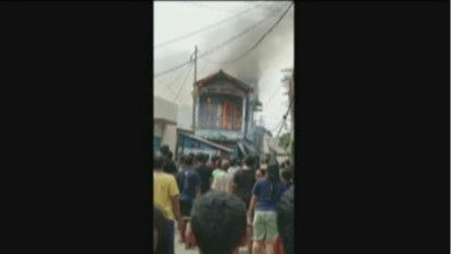 Gara-Gara Dua Anak Main Korek Api, Tiga Rumah Hangus