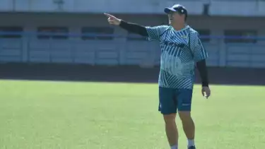 Pelatih Persib Bandung Robert Rene Alberts