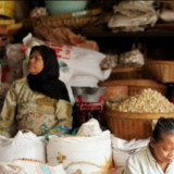 Pedagang Tolak Rencana Pemerintah Terapkan PPN Sembako