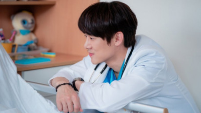 Yoo Yeon-seok Senang Berakting dengan Aktor Cilik di "Hospital Playlist"