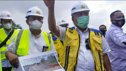 Menteri PUPR Pastikan Kawasan Bantaran Kali Pepe Solo Bebas Banjir 2022