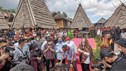 Menparekraf Promosikan Kompleks Rumah Adat Uma Lengge di Bima