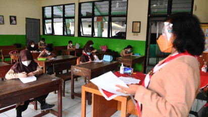 VIRAL, Gaji Guru Honorer Rp144.000/bulan