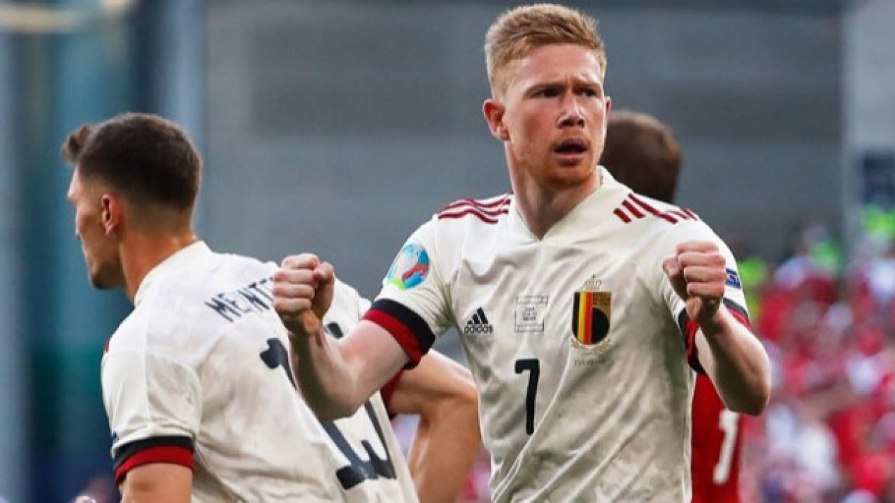 Kevin de Bruyne Sukses bawa Belgia kalahkan Denmark 2-1
            - galeri foto