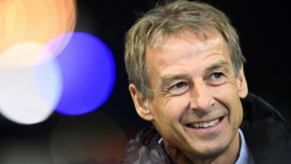 Juergen Klinsmann Tertarik Tangani Tottenham Hotspur