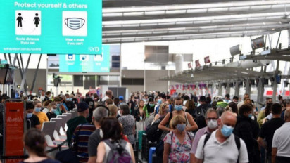 Penerbangan Selandia Baru-Australia Terbitkan Peringatan Covid-19