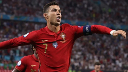 Dua Gol C. Ronaldo Bawa Portugal Lolos Sebagai Peringkat Ketiga Terbaik
