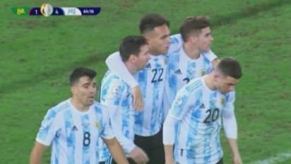 Messi Cetak Dua Gol, Argentina Kokoh di Puncak Klasemen