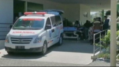 Rumah Sakit Anwar Medica Sidoarjo Dirikan Tenda Darurat Imbas Penumpukan Pasien Covid-19