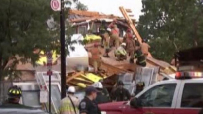 Bangunan Ambruk, Puluhan Pekerja Tertimbun