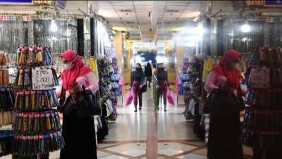 Razia Pedagang Bandel di Pasar Tanah Abang